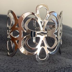 Cuff bracelet